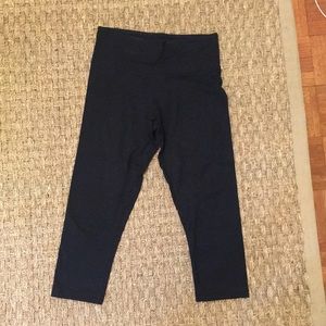 Cropped Athletic Leggings
